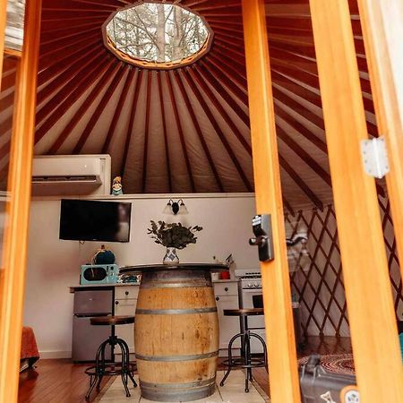 Heated & Ac Yurt Villa Пен Ян Екстериор снимка
