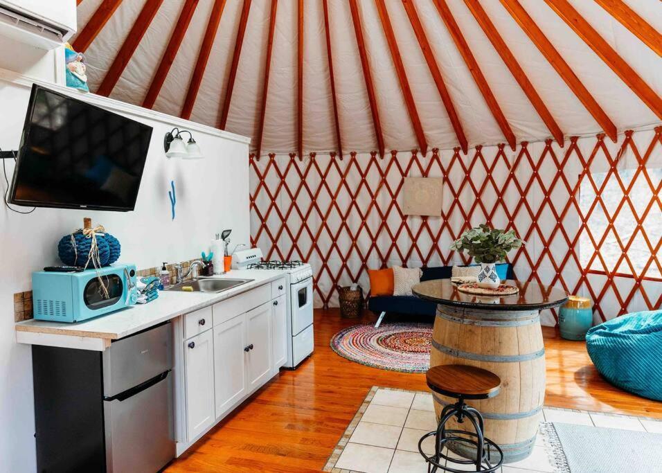 Heated & Ac Yurt Villa Пен Ян Екстериор снимка